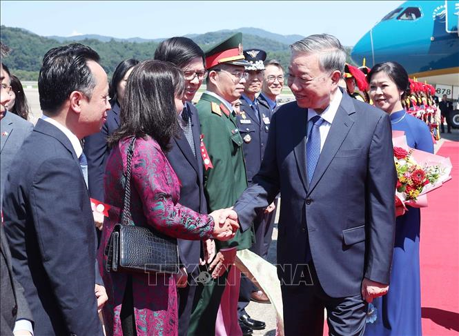 Tổng Bí thư Tô Lâm và Phu nhân bắt đầu thăm cấp Nhà nước Đại Hàn Dân Quốc